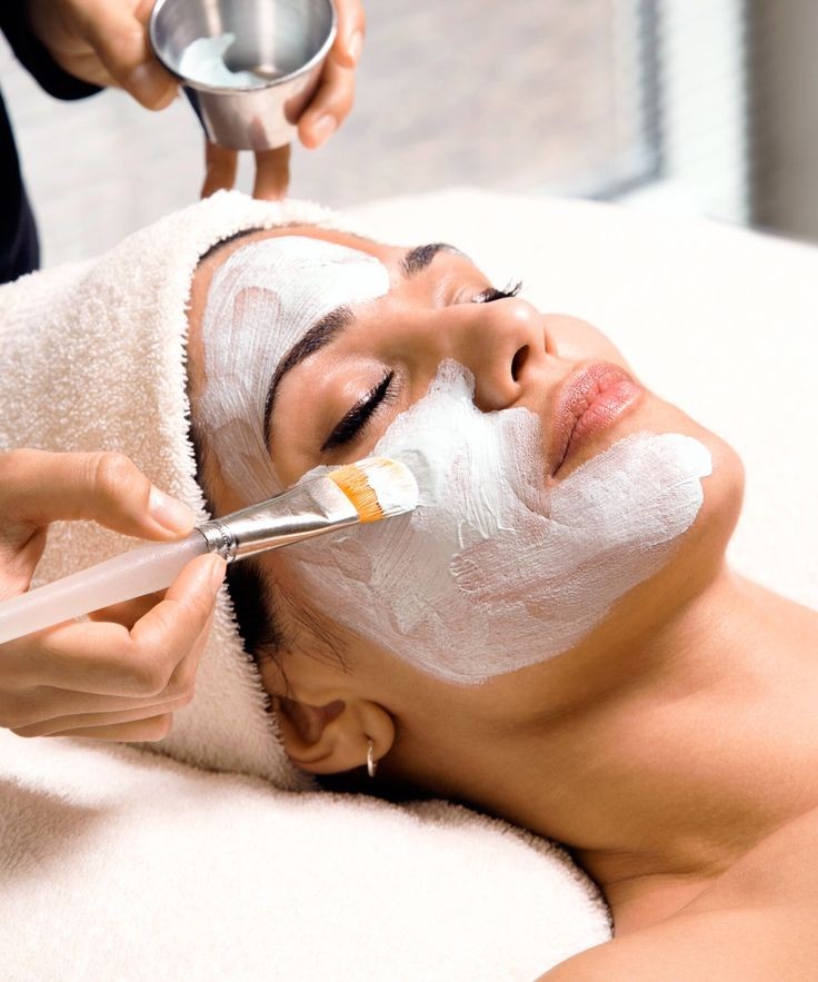 CITY LOOKS BEAUTY PARLOUR ADOOR